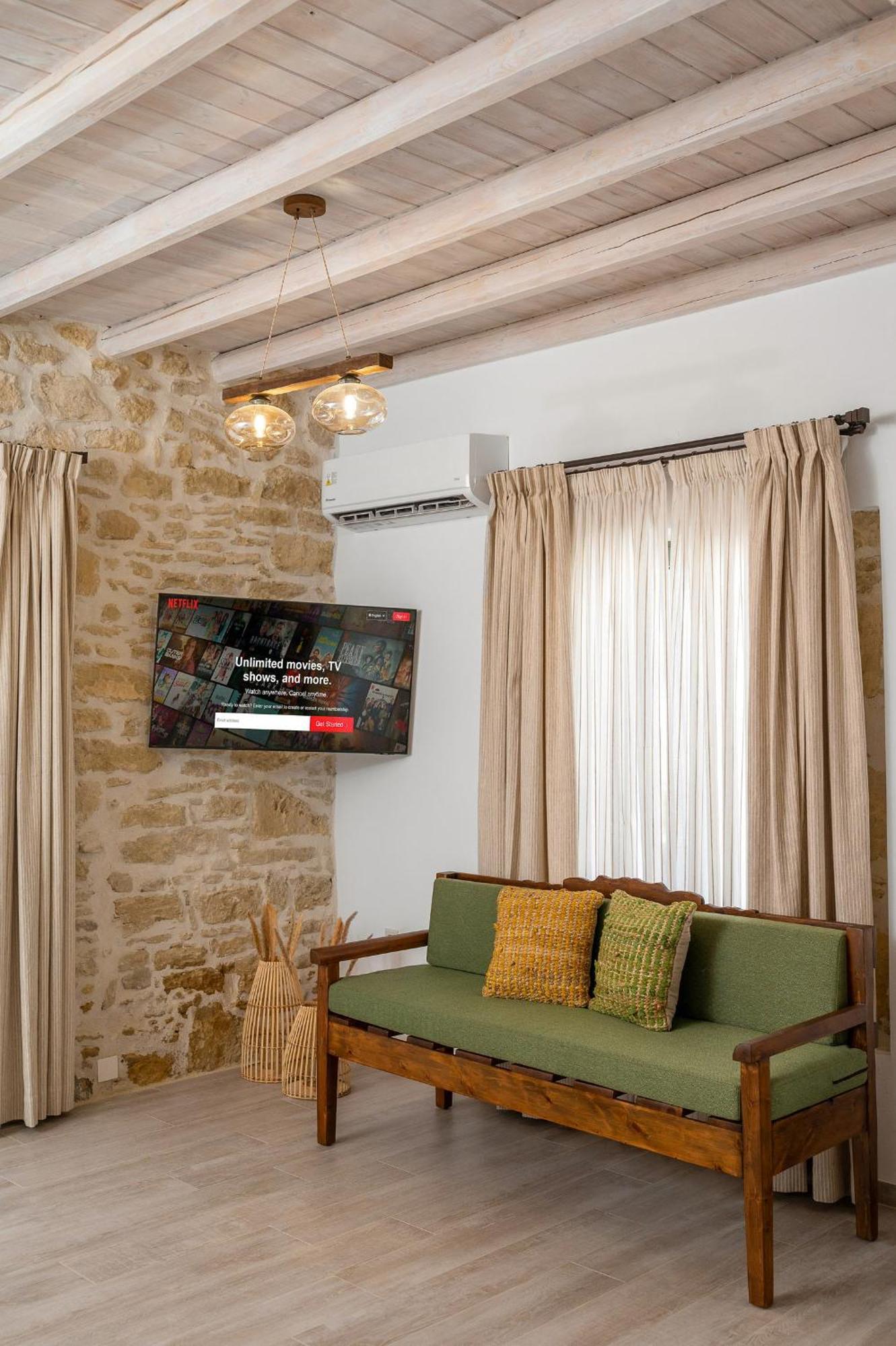 Papadia Luxury Apartments 피치디아 외부 사진